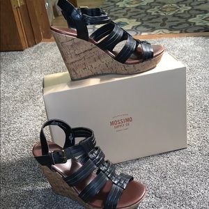 Mossimo Supply Co. sandal wedges